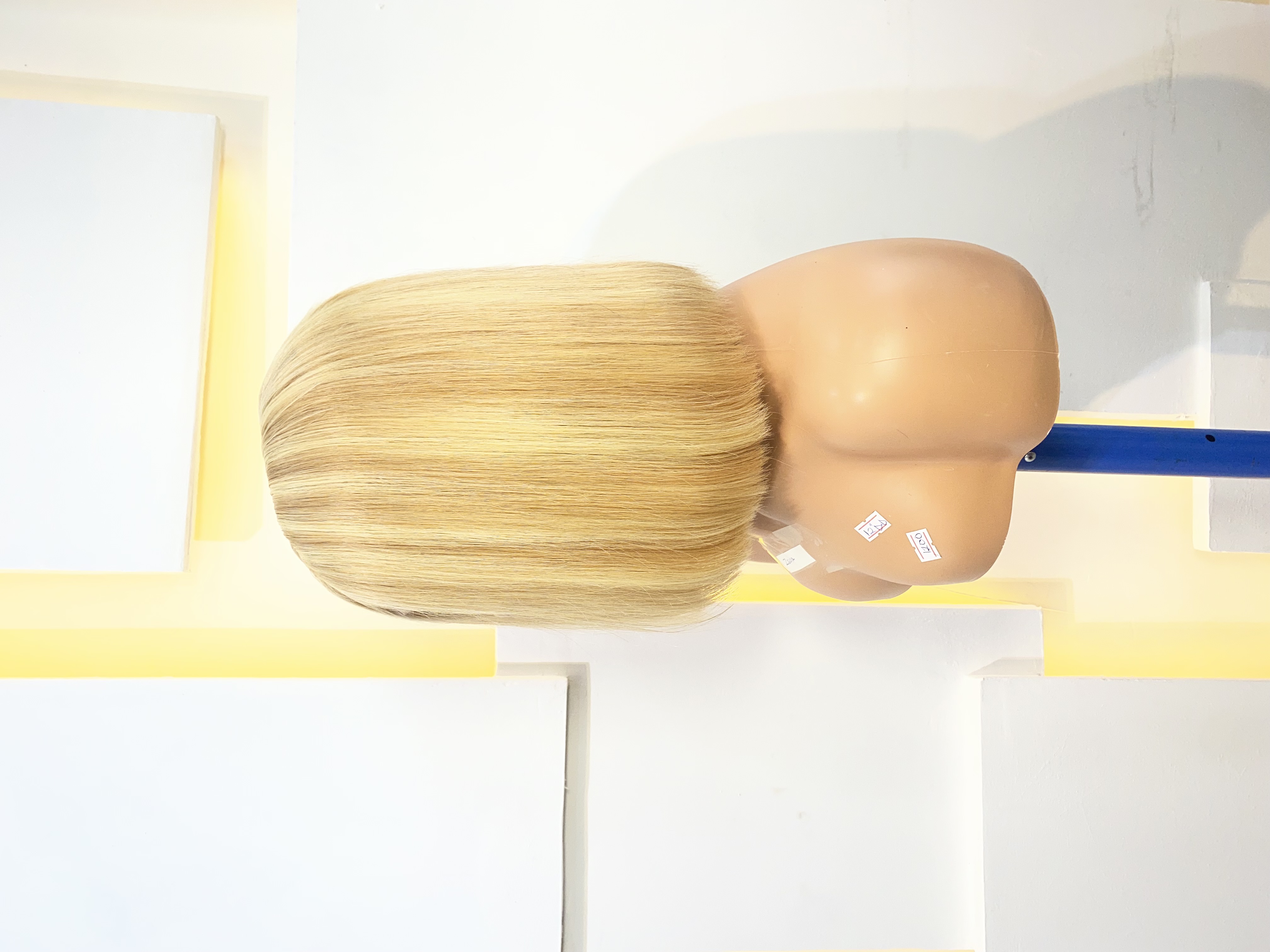 BLONDE BONE STW KIM K